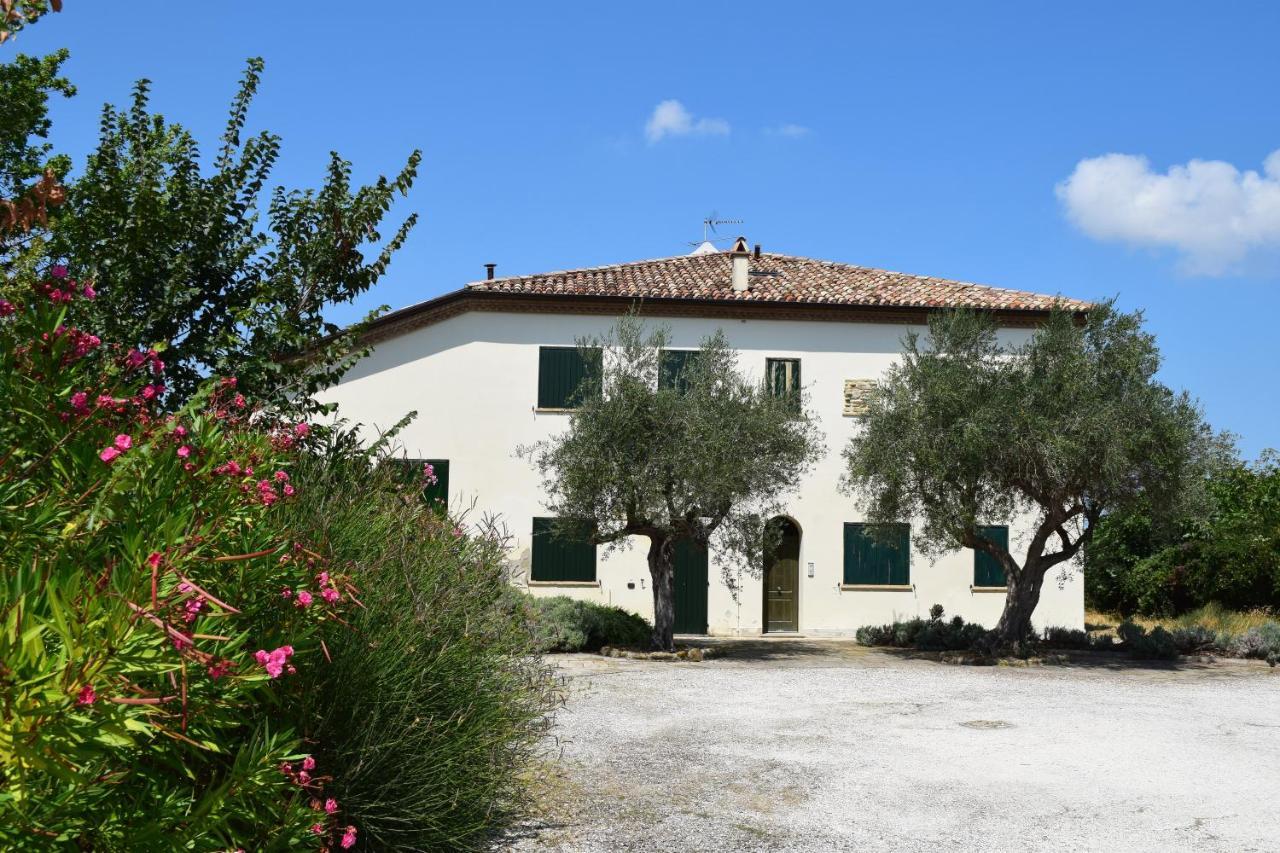 Borghetto Country Apartments Saludecio 外观 照片
